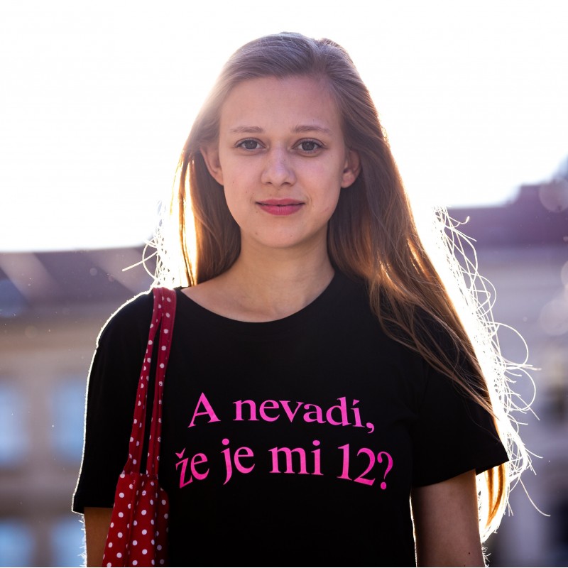 Tričko unisex černé - růžový nápis - Nevadí